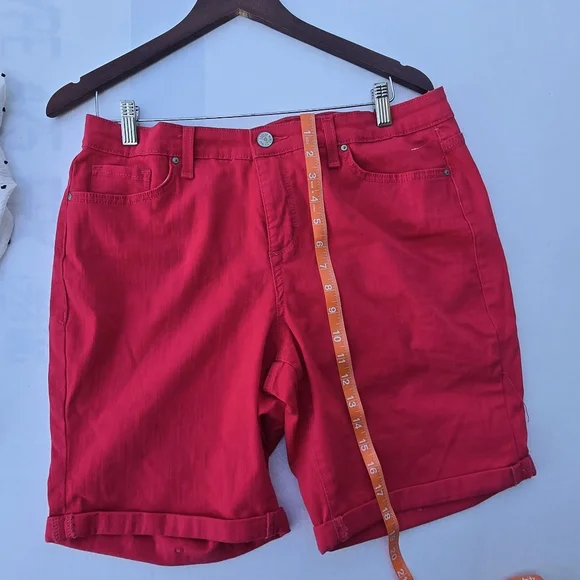 BundleVintage America Red DenimShorts &The Line of Style Polka Dot Wrap Blouse - Picture 14 of 15